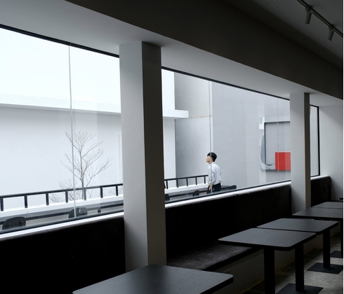 Quán Cà Phê - Contrast Vũ Tông Phan