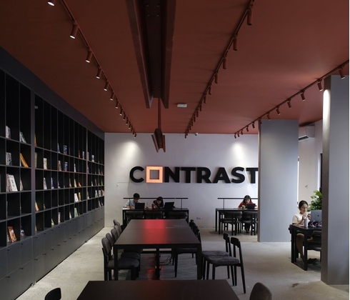 Quán Cà Phê - Contrast Vũ Tông Phan